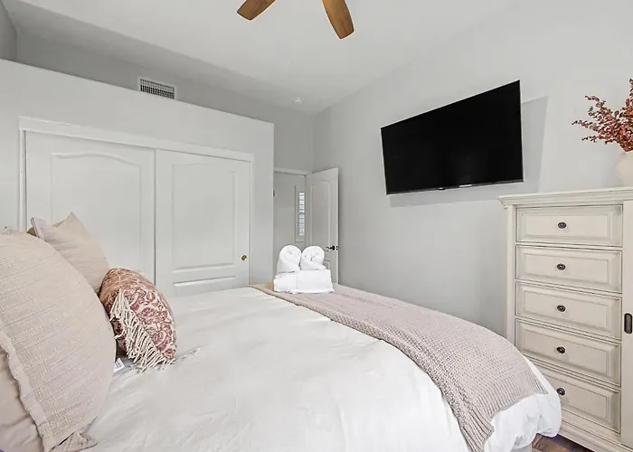 4br Getaway With Pool & Game