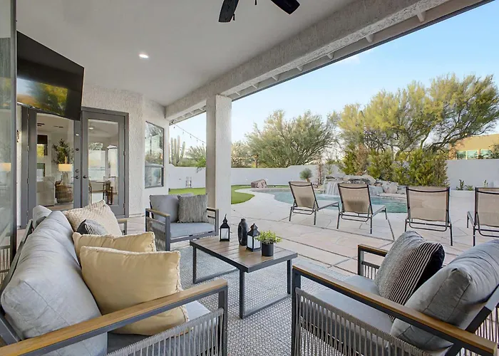 Holiday home 4br Getaway With Pool & Game *