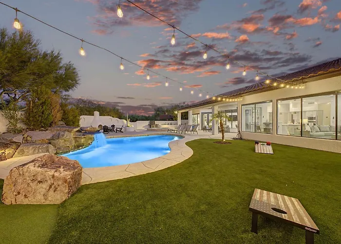 4br Getaway With Pool & Game Holiday home